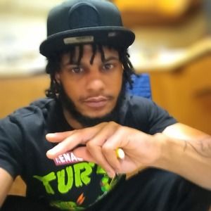 Meet your Posher, Lee